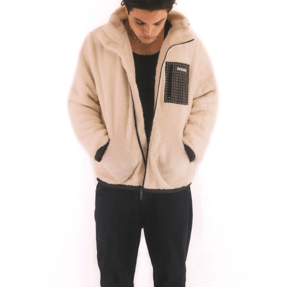🏷️PYTHIA Unisex Sherpa Jacket Snow White Size Large Men's Women's